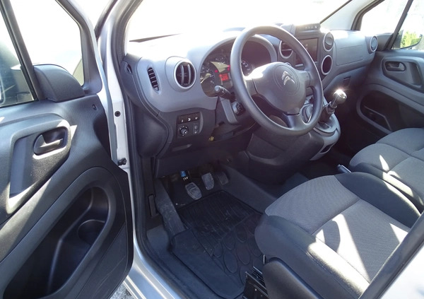 Citroen Berlingo cena 64575 przebieg: 51000, rok produkcji 2018 z Wolbrom małe 436